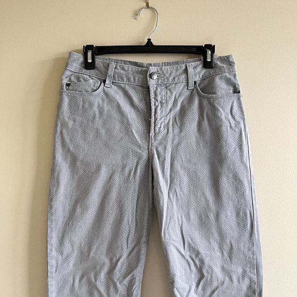 NYDJ Alisha Ankle Size 10 Jeans Denim Lizard Print Gray‎ Casual Crop Pants - Picture 2 of 8